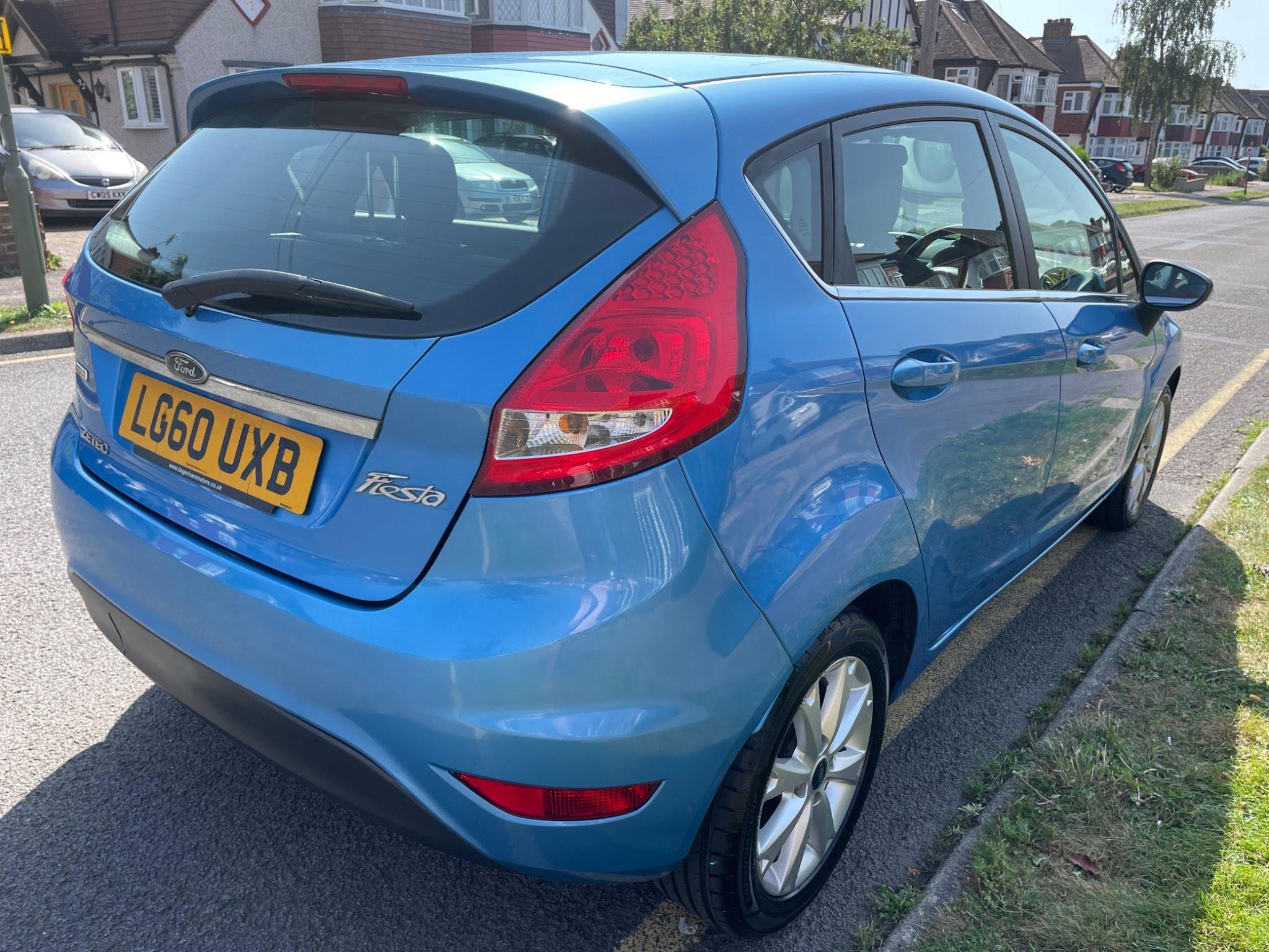 Used 2010 Ford Fiesta 1.4 TDCi Zetec 5dr for sale in Epsom, Surrey