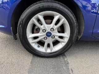 /photos/11218/4e5065e6-9859-4d3b-9fa6-605ac9d7b42a_i320x240.jpg