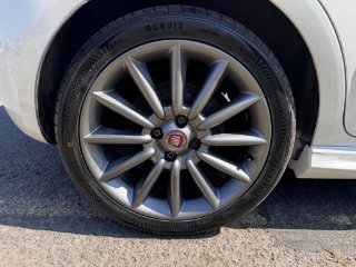 /photos/11218/641d4265-cd94-425e-8cc8-5b5c126d4e82_i320x240.jpg
